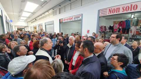 Bari, in via Amendola inaugurato il nuovo mercato "San Pasquale": addio a via Nizza